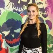 Марго Робби (Margot Robbie) 'Suicide Squad' Press Conference (Moynihan Station in New York City, 30.07.2016) Af8acd715220383