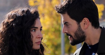 Hercai - Poze oficiale // Rezumate // Fragmente traduse  - Pagina 7 Cf0c7d1326736213