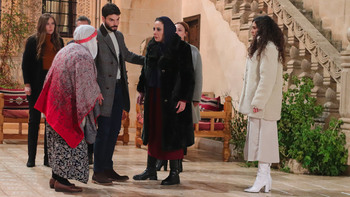 Hercai - Poze oficiale // Rezumate // Fragmente traduse  - Pagina 9 Cdd0bb1331227766