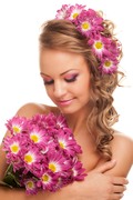 Красивая девушка с цветами / Beautiful girl with flowers 53db7c1322916303
