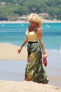 Victoria Silvstedt 3aab661346493103