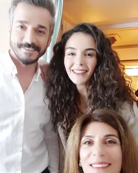 Hercai - set - poze - Pagina 7 0584861331980621