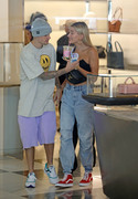 Hailey & Justin Bieber - are seen making a stop at Barney's New York in Los Angeles 08/09/2019