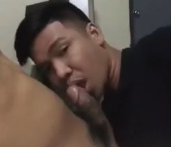 CHUPA NI YUMMY MORENO