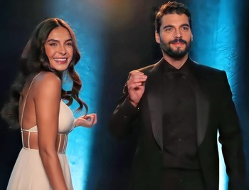 Hercai - Poze oficiale // Rezumate // Fragmente traduse  - Pagina 13 F8acda1353347834