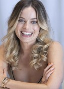 Марго Робби (Margot Robbie) 'Once Upon A Time In Hollywood' press conference (July 12, 2019) 541a121340140964