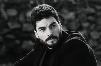 Hercai - Poze oficiale // Rezumate // Fragmente traduse  - Pagina 12 3b19711338244968