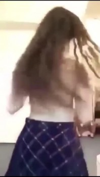 [Image: c09a4f1355256651.jpg]