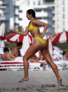 http://thumbs2.imagebam.com/15/72/8d/31330a1081390864.gif