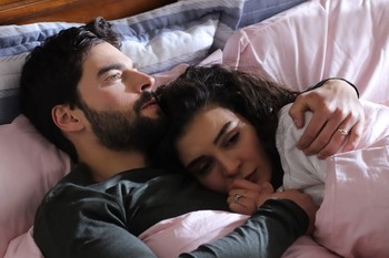 Hercai - set - poze - Pagina 9 6e07651345632666