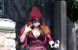 Phoebe Price - Out in Los Angeles 03/24/2020