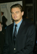 Leonardo DiCaprio - Attends the premiere of "Catch Me If You Can" at the Mann Village Theatre in Westwood, CA (December 16, 2002)