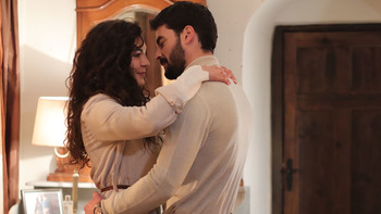 Hercai - Poze oficiale // Rezumate // Fragmente traduse  - Pagina 9 6b0d801331227747