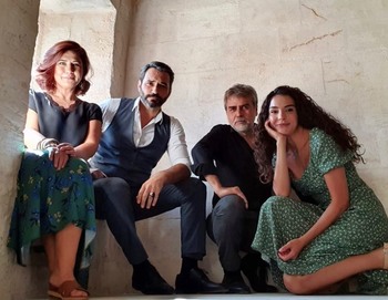 Hercai - set - poze - Pagina 10 1a24fb1356868433