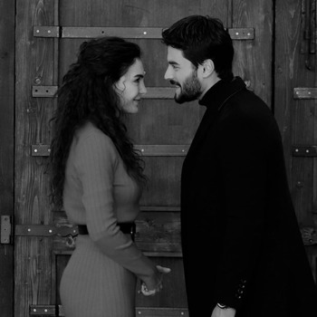 Hercai - Poze oficiale // Rezumate // Fragmente traduse  - Pagina 10 4ad5761332807715