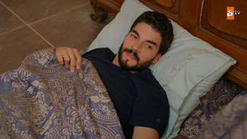 Hercai - Poze oficiale // Rezumate // Fragmente traduse  - Pagina 5 1698ff1324039962