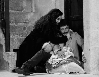 Hercai - Poze oficiale // Rezumate // Fragmente traduse  - Pagina 20 800d3e1367391803