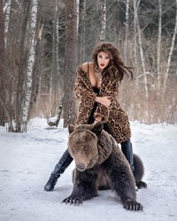 https://thumbs2.imagebam.com/38/87/38/11e8bc1334926133.jpg