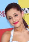 Ariana Grande 2ae2011328158366