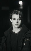 Джесси Спенсер (Jesse Spencer) Tim Roney Photoshoot 1997 (3xHQ) 2386011325119198