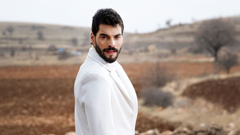 Hercai - Poze oficiale // Rezumate // Fragmente traduse  - Pagina 21 83eb3f1371342608