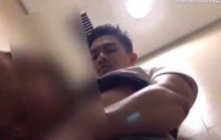 GWAPONG SEAMAN NAGPACHUPA SA MALL