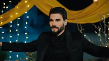 Hercai - Poze oficiale // Rezumate // Fragmente traduse  - Pagina 22 6501b51371937540