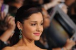 Ariana Grande C8c4111328158482