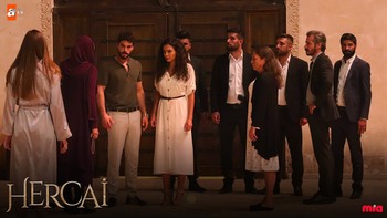 Hercai - Poze oficiale // Rezumate // Fragmente traduse  - Pagina 5 7472ad1322015290