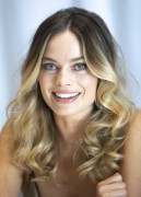 Марго Робби (Margot Robbie) 'Once Upon A Time In Hollywood' press conference (July 12, 2019) C574011340141382