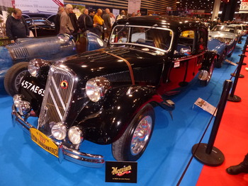 Salon Epoque Auto Lyon 2019. 090a821326149141