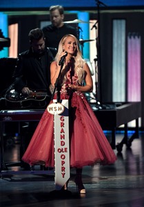Carrie Underwood 05a42d1354514885