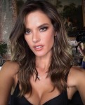 Alessandra Ambrosio - Page 2 Fcf64f1328037713