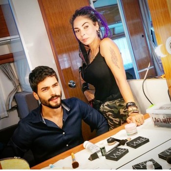 Hercai - set - poze - Pagina 10 1b1e841356868439