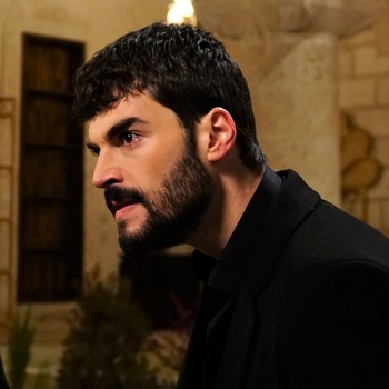 Hercai - Poze oficiale // Rezumate // Fragmente traduse  - Pagina 21 Cfecaf1369499678