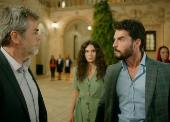 Hercai - set - poze - Pagina 10 D8afda1352897420