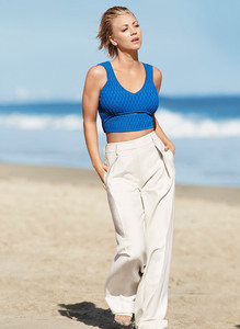 Kaley Cuoco - Page 2 3bdd491349669054