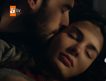 Hercai - Poze oficiale // Rezumate // Fragmente traduse  - Pagina 21 D7ce831369499661