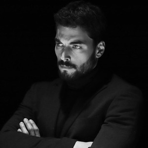 Hercai - Poze oficiale // Rezumate // Fragmente traduse  - Pagina 8 Eba6e21327961774