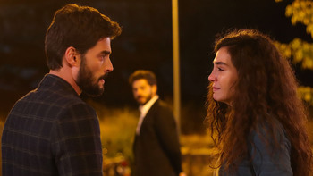 Hercai - Poze oficiale // Rezumate // Fragmente traduse  - Pagina 6 55b8b81325412192