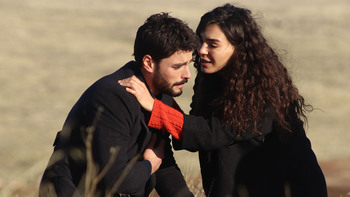 Hercai - Poze oficiale // Rezumate // Fragmente traduse  - Pagina 8 1273981328374772