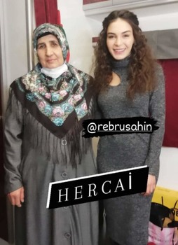 Hercai - set - poze - Pagina 11 0b55f81363131147