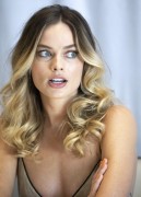 Марго Робби (Margot Robbie) 'Once Upon A Time In Hollywood' press conference (July 12, 2019) A044d81340141376