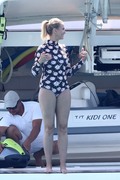 Cameron Diaz -  on a luxury yacht in Saint-Tropez  08/09/2019
