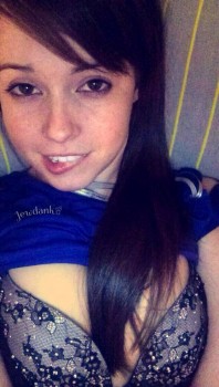 [Image: 46d1ec1356805584.jpg]