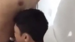 CHUPA NG KAKLASE KO NA BAKLA