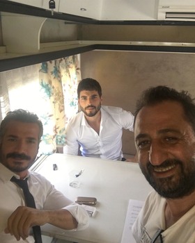 Hercai - set - poze - Pagina 5 34b06f1321061336