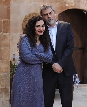 Hercai - set - poze - Pagina 9 7852ad1345632587