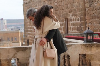 Hercai - Poze oficiale // Rezumate // Fragmente traduse  - Pagina 13 0925641338773544