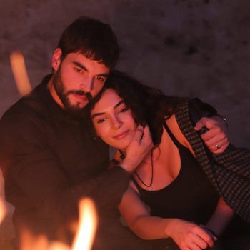 Hercai - Poze oficiale // Rezumate // Fragmente traduse  - Pagina 7 A0551d1325635306